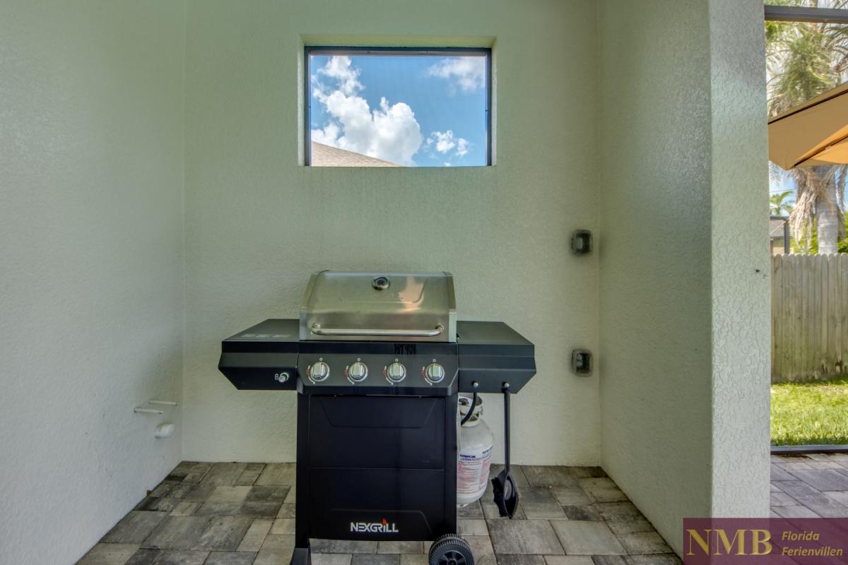 Ferienhaus-Cape-Coral-Marie-Angeline_61-Grill
