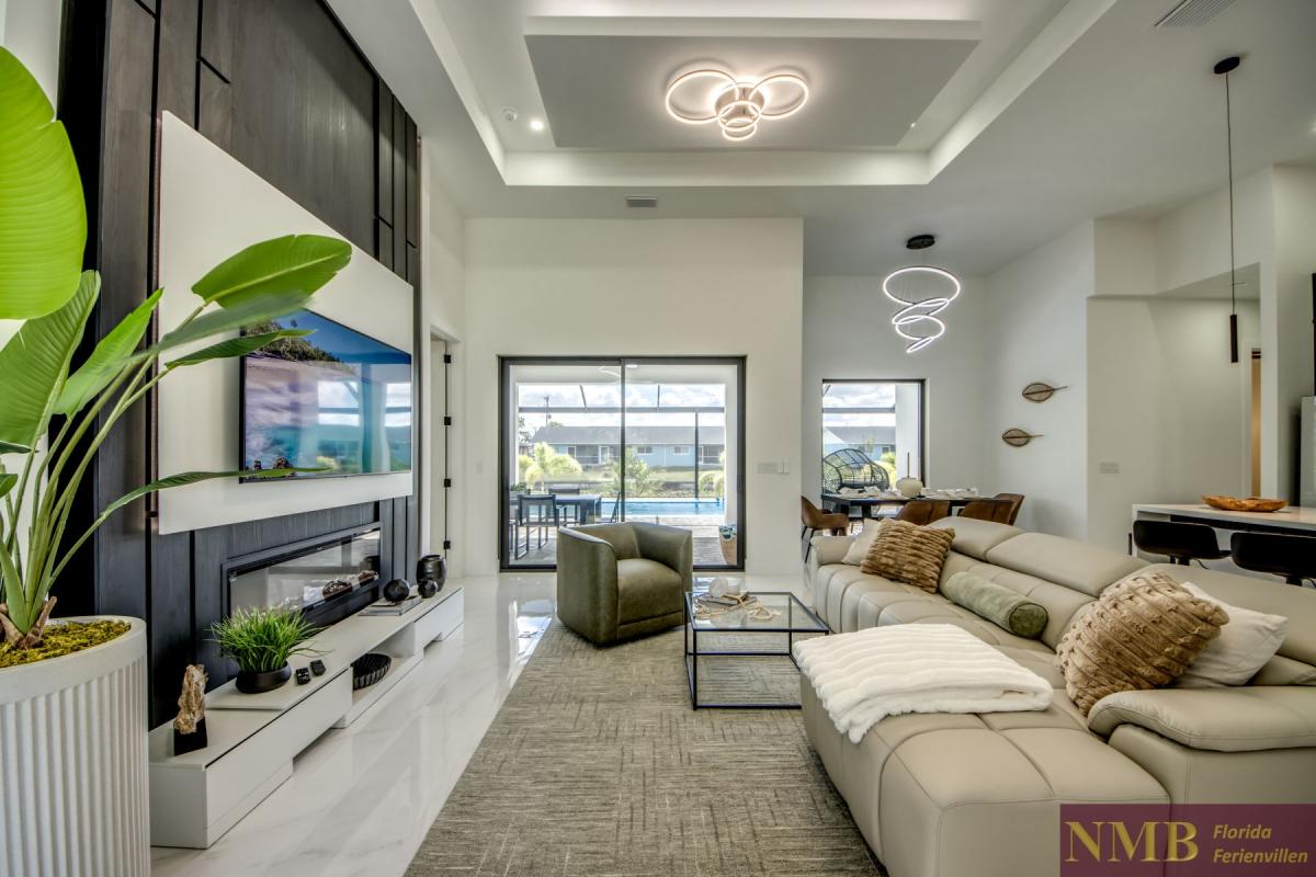 Ferienhaus-Cape-Coral-Momoa_10-Family-Room