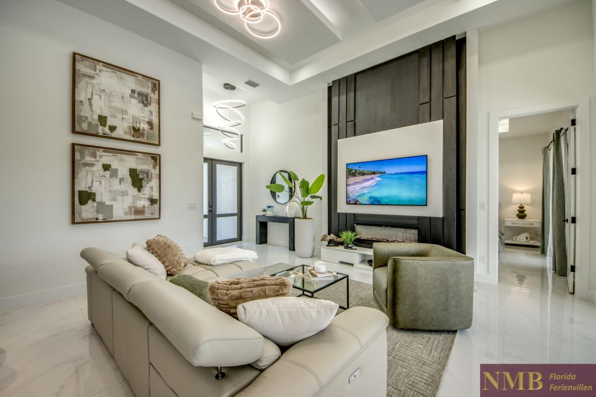 Ferienhaus-Cape-Coral-Momoa_14-Family-Room