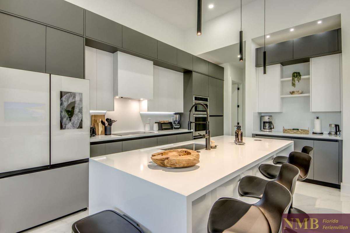 Ferienhaus-Cape-Coral-Momoa_26-Kitchen