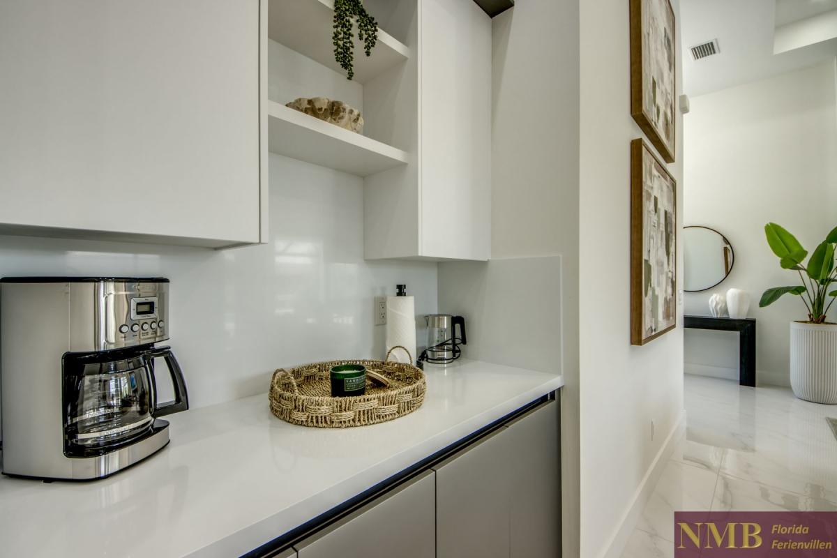 Ferienhaus-Cape-Coral-Momoa_36-Kitchen