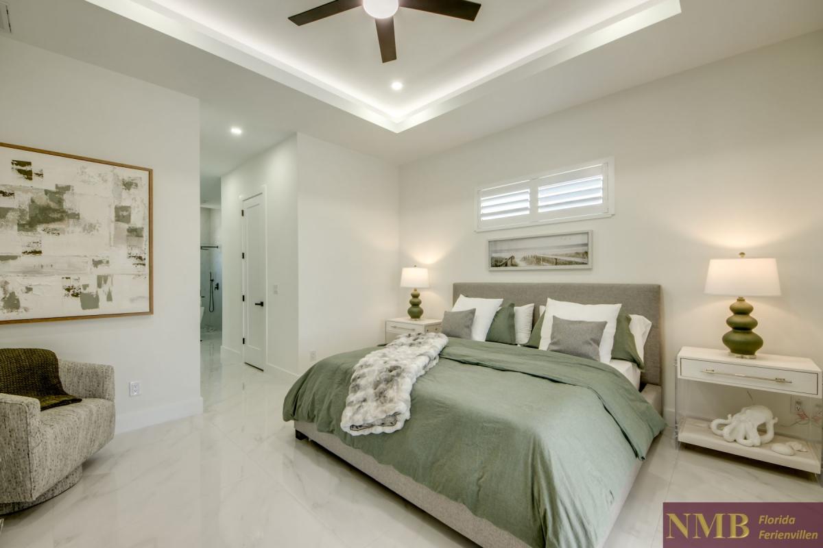 Ferienhaus-Cape-Coral-Momoa_37-Master-Bedroom