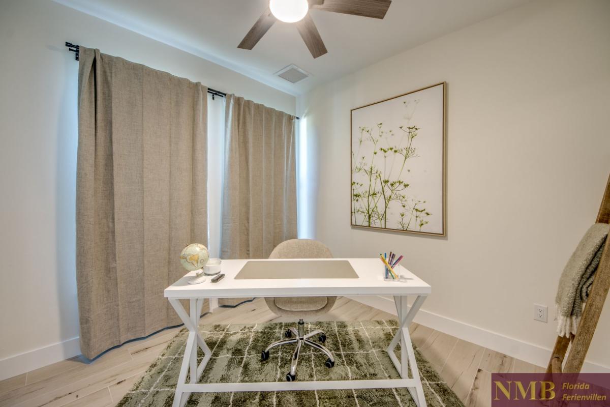 Ferienhaus-Cape-Coral-Overseas_35-Office