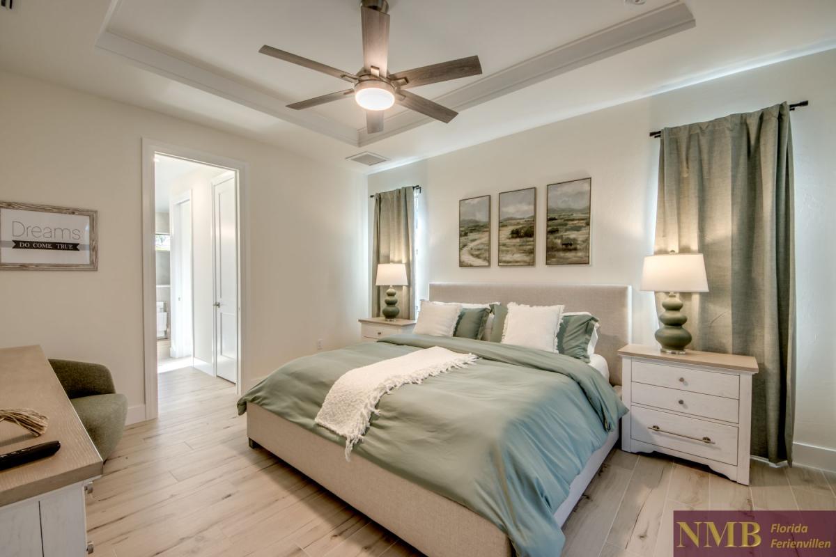 Ferienhaus-Cape-Coral-Overseas_37-Master-Bedroom