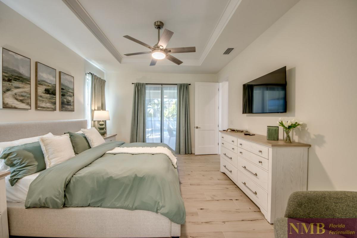 Ferienhaus-Cape-Coral-Overseas_41-Master-Bedroom