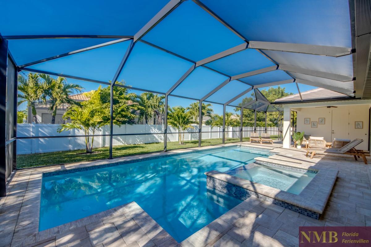 Ferienhaus-Cape-Coral-Overseas_72-Pool-Hot-Tub